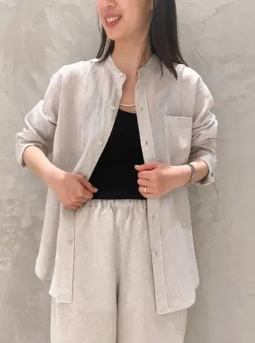 GALERIE VIE 린넨 포플린 밴드 카라 셔츠