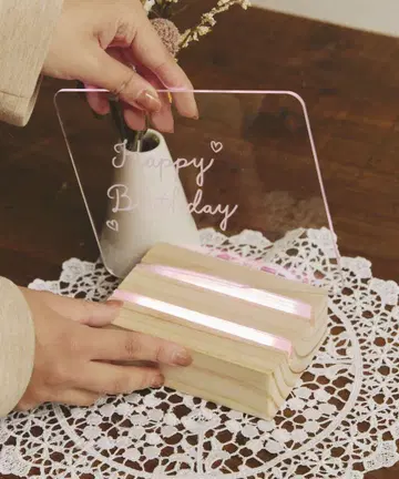 밀어서 그릴 수 있는 LED 탁상용 라이트 패널/메시지 보드