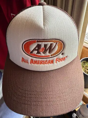 A&W 메쉬 캡 미사용 택 포함 브라운 브라운 엔더 (시착만 한 상품)