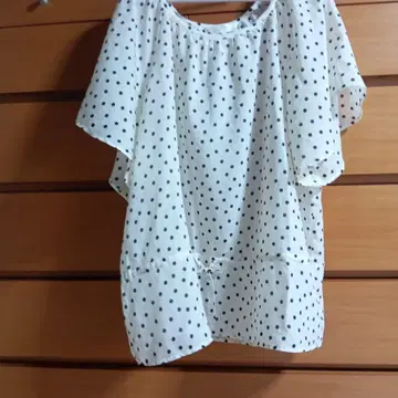 KUMIKYOKU 도트 무늬 반팔 튜닉 풀오버 사이즈 7 (3XL-4L)