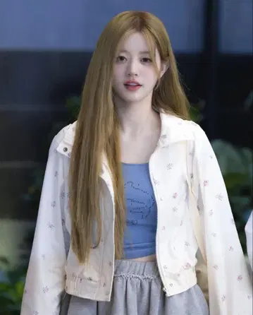 eessay minju 동물 모티브 티셔츠