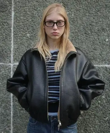 LOW CLASSIC(로우 클래식) 시어링 블루종