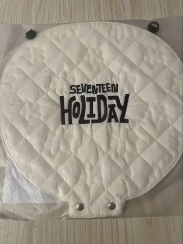 SEVENTEEN HOLIDAY 피켓 케이스