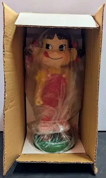 후지야 목걸이 인형 페코짱 음료 캠페인 (P 문자 미니 백 포함)