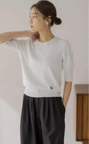 regleam 로고 반팔 니트 LOGO SHORT SLEEVE