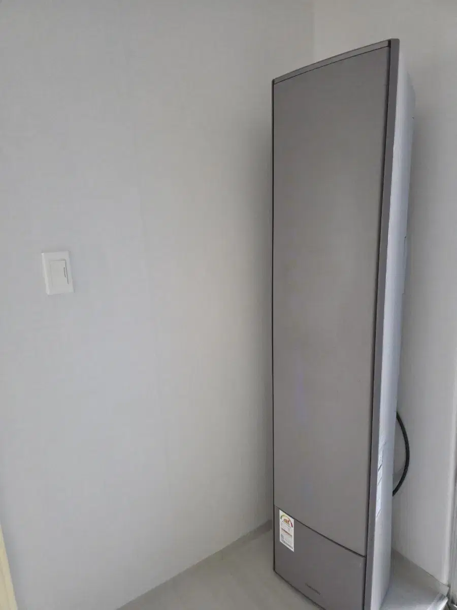 Samsung Gallery WindFree 2in1 Air Conditioner 17 pyeong + 6 pyeong for sell