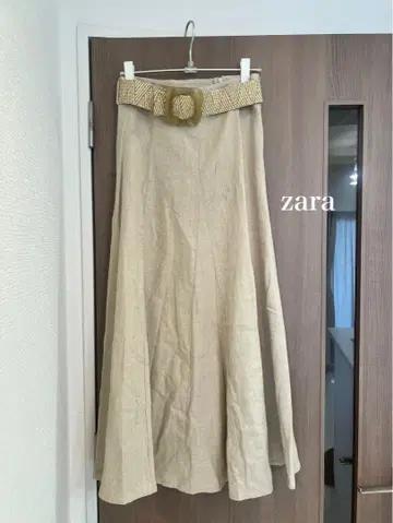 자라 플레어 스커트 벨트 포함 M