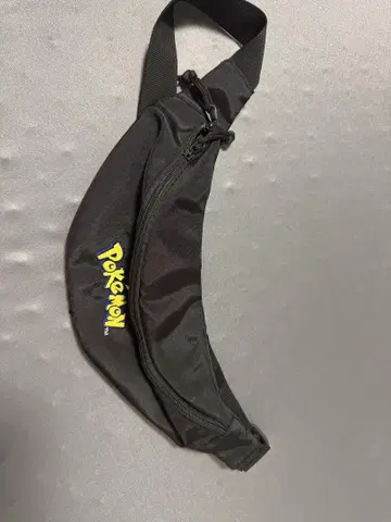 포켓몬 바디백 블랙
