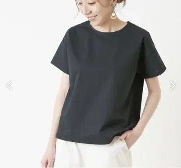 컨디션 최상 BEARDSLEY 비어즐리 탄력 있는 심플 티셔츠