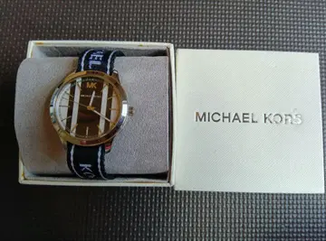 가격 인하! 미사용 MICHAEL KORS 손목시계 작동품 박스 포함