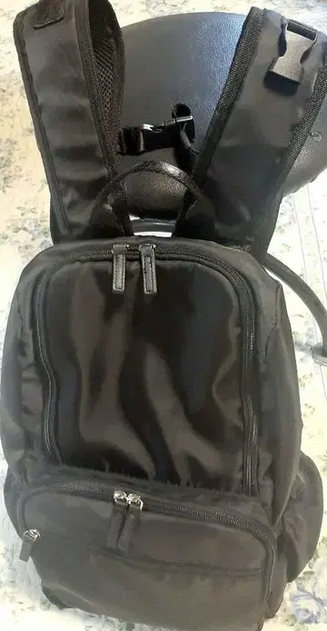 슈라루. 블랙 백팩 새상품.