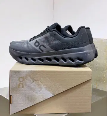 On Cloudsurfer Next 신발 28cm