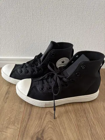 CONVERSE 블랙 하이컷 스니커즈 24.5