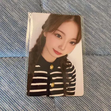 NiziU 스누피 콜라보 트레이딩 카드 AYAKA
