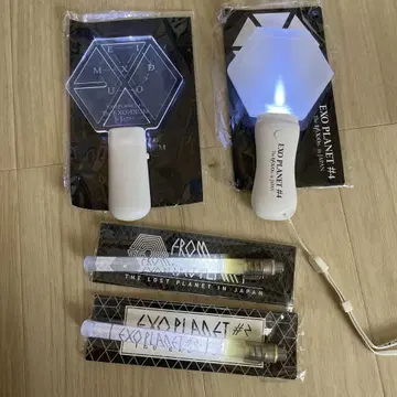 EXO PLANET#1#2#3#4 라이브 투어 응원봉