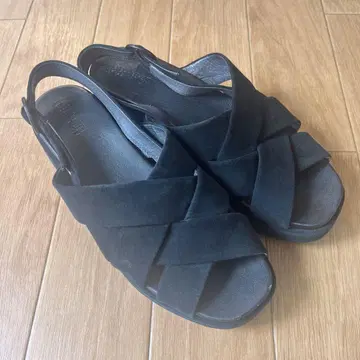 캠퍼 통굽 샌들