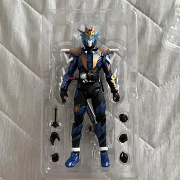 가면라이더 크로즈 SHF