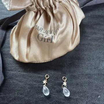 STAR JEWELRY girl 귀걸이 참