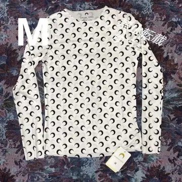 Marine Serre의 문 화이트 상의, 사이즈 M입니다.