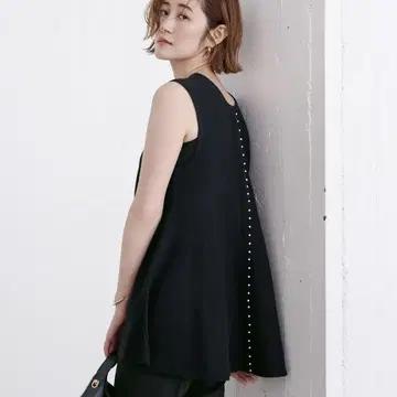 ur's 펄 디자인 페플럼 니트