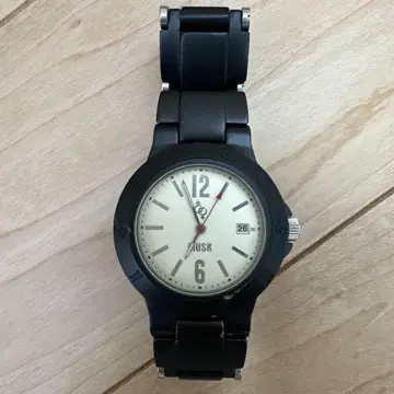 MUSK 블랙 아날로그 시계