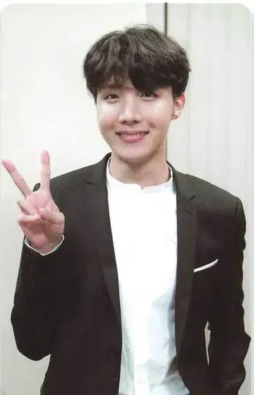 BTS DVD J-HOPE MEMORIES OF 2018