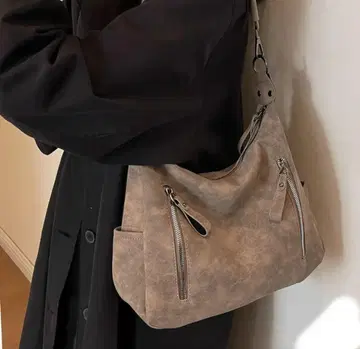 베이지 스웨이드풍 숄더백 빈티지 시크 핸드백