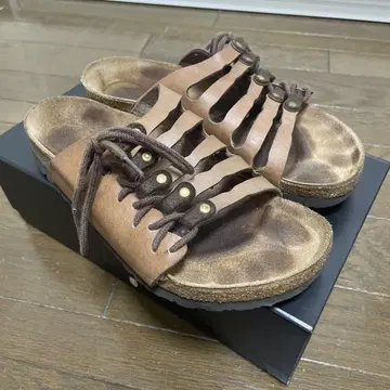 버켄스탁 BIRKENSTOCK 브라운 샌들 40 26.0
