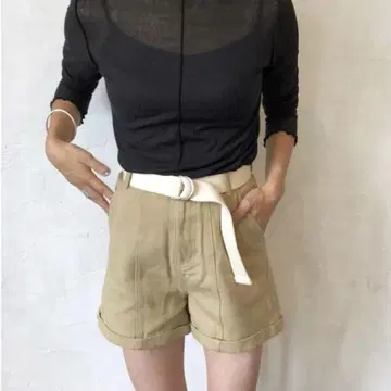 willfully 베이지 숏 팬츠 벨트 포함