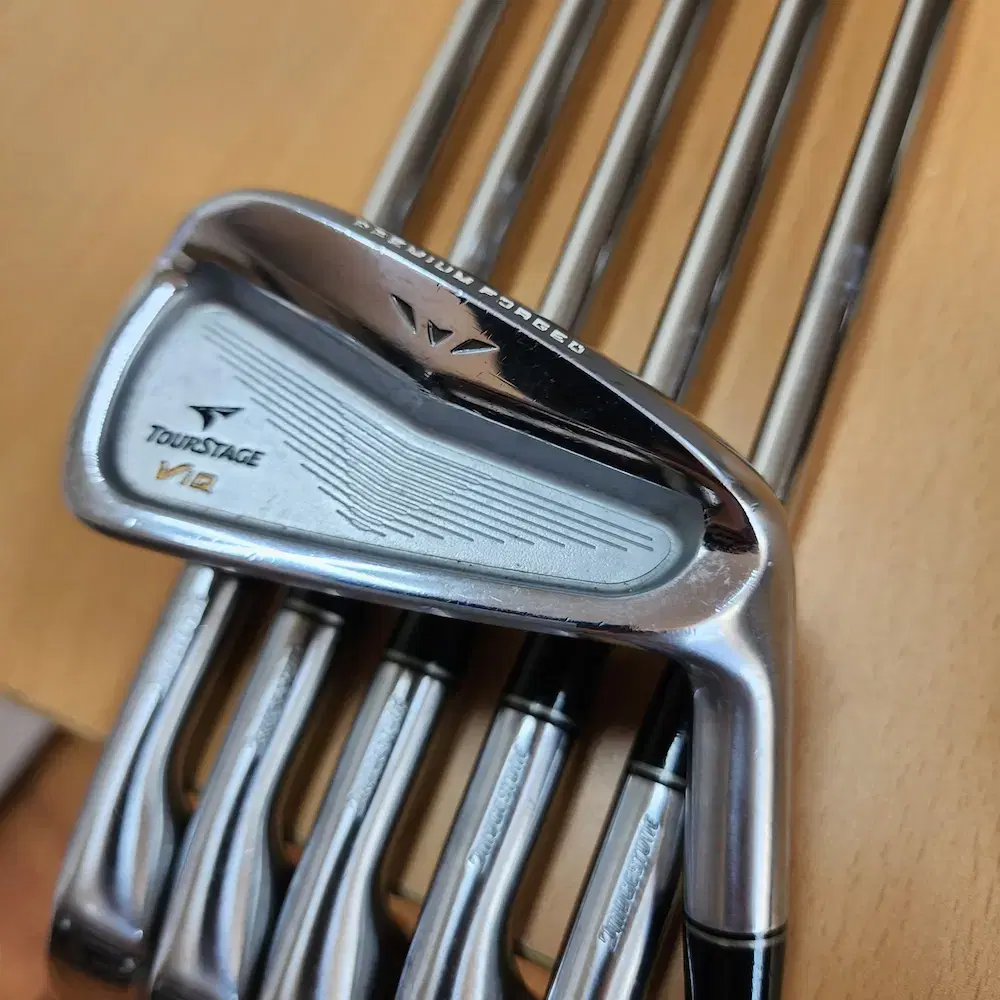 Tourstage NEW VIQ Premium Used Golf Clubs Men's Iron Set