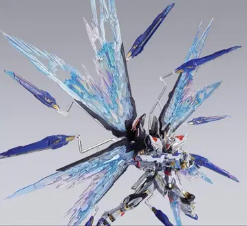 메탈 빌드 METAL BUILD 스트라이크 프리덤 건담 빛의 날개