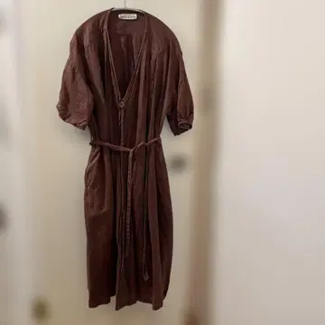 린넨 100% 카슈쿨 원피스 겉옷 브라운 뷔르데사봉