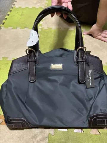 메메자와 가방