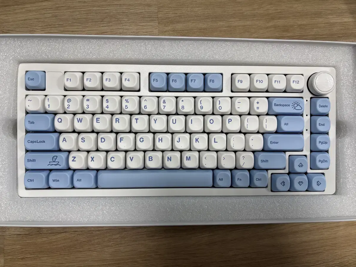Aluminum Custom Mechanical Keyboard (hi75, Y3 Switch, koa Keycap)