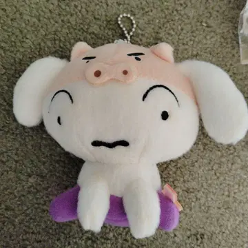 크레용 신짱(짱구는 못말려(크레용 신짱)) 흰색 봉제 인형 키링