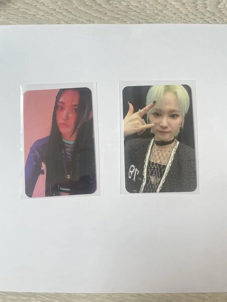 Everglow photocard