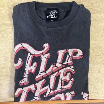 INI flip the circle 티셔츠 S 사이즈