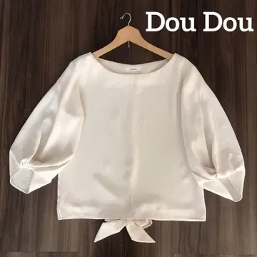 DouDou 두두 아이보리 계열 블라우스