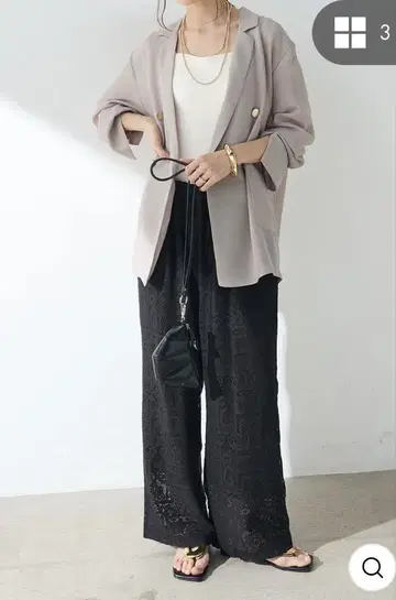 Esica 골드 버튼 메쉬 자켓