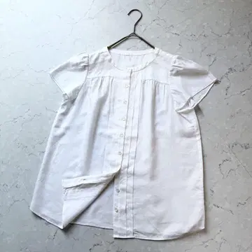 새상품 매킨토시 밴드 카라 블라우스 36 반팔 화이트