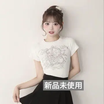 Darich DR 비쥬 플라워 니트 탑 화이트