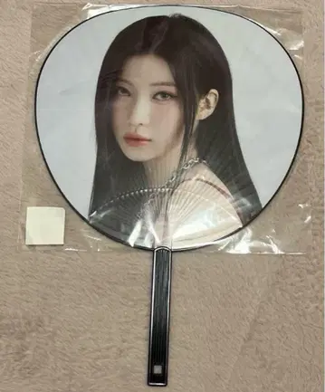 BABYMONSTER ASA(아사) 부채