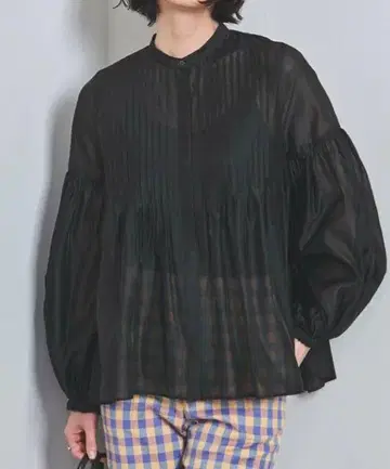 UNITED ARROWS 벌룬 턱 블라우스 블랙