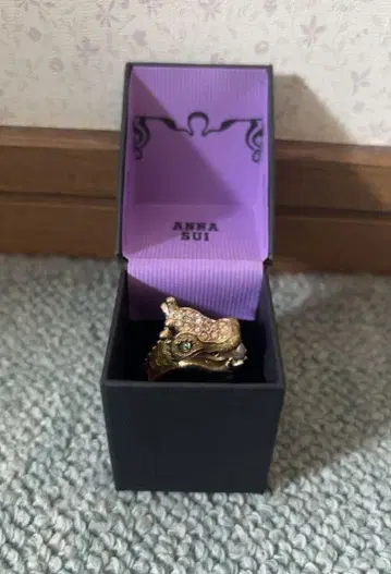 ANNA SUI 드래곤 모티브 반지