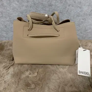 J2864 SNIDEL 스나이델 스퀴즈 백