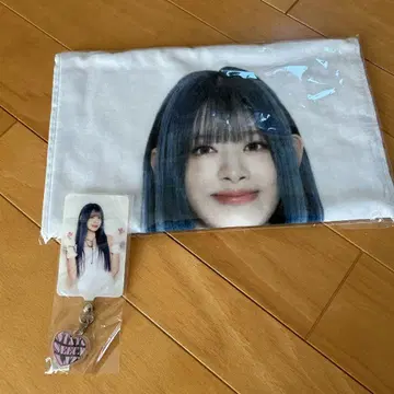 STAYC 세운 LIT 스마트폰 링, 타월
