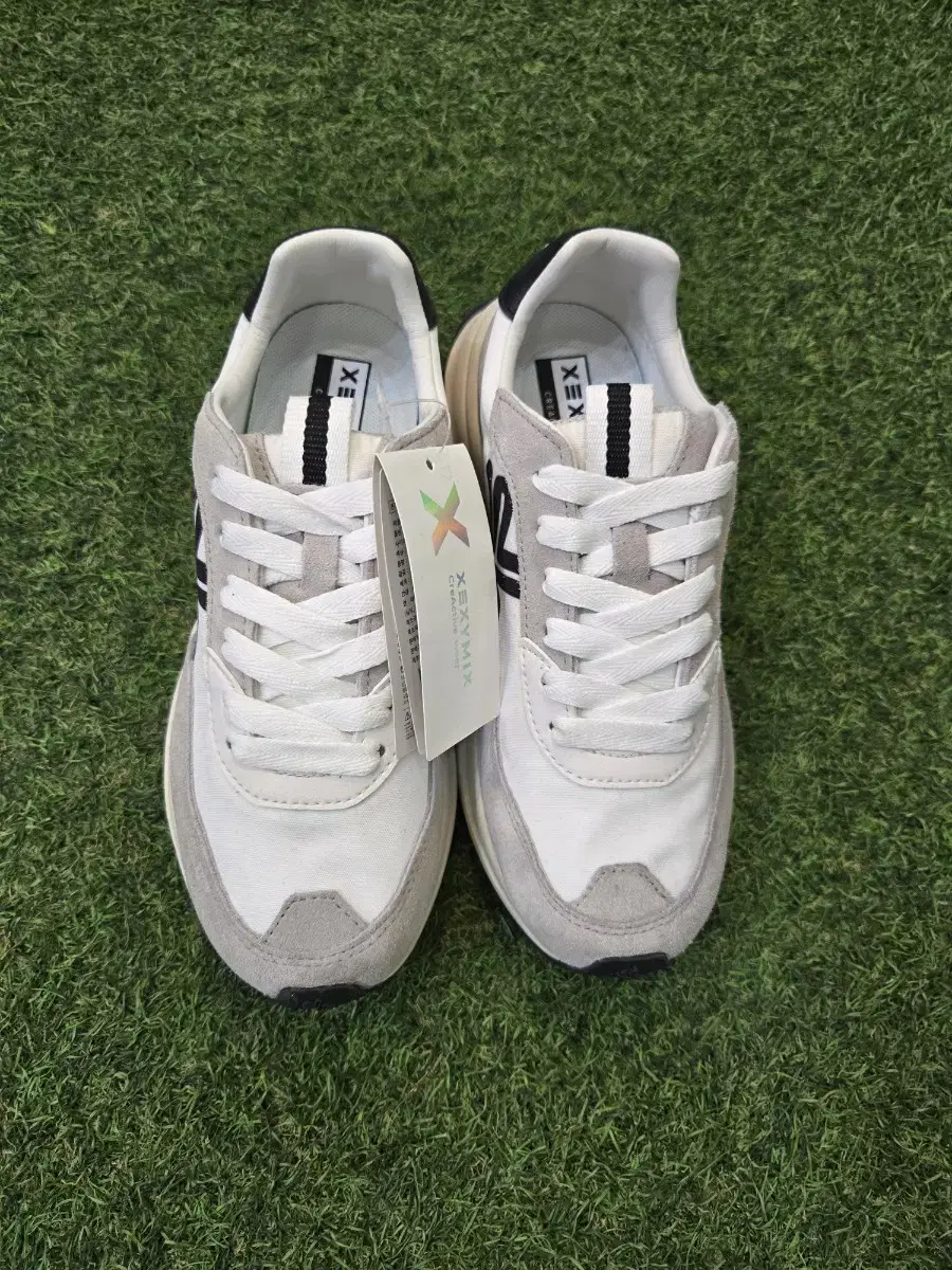 Xexymix Sneakers 240