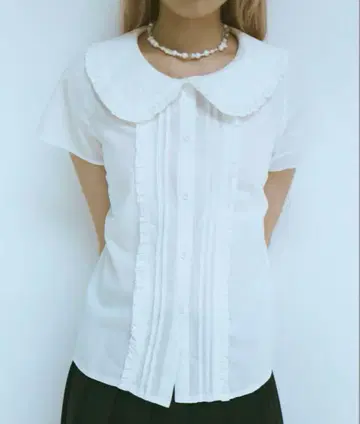 FEKETE 프릴 라운드 칼라 셔츠