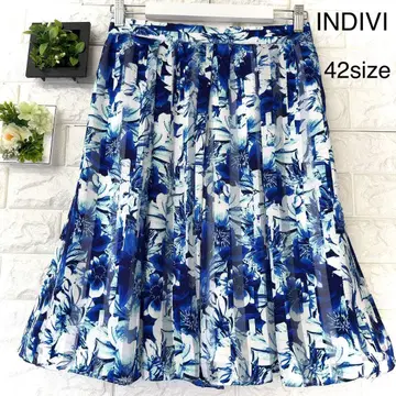 INDIVI 플레어 스커트 42 사이즈 새상품급 빅 사이즈