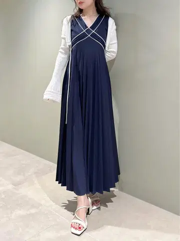 LILY BROWN 크로스 디자인 원피스
